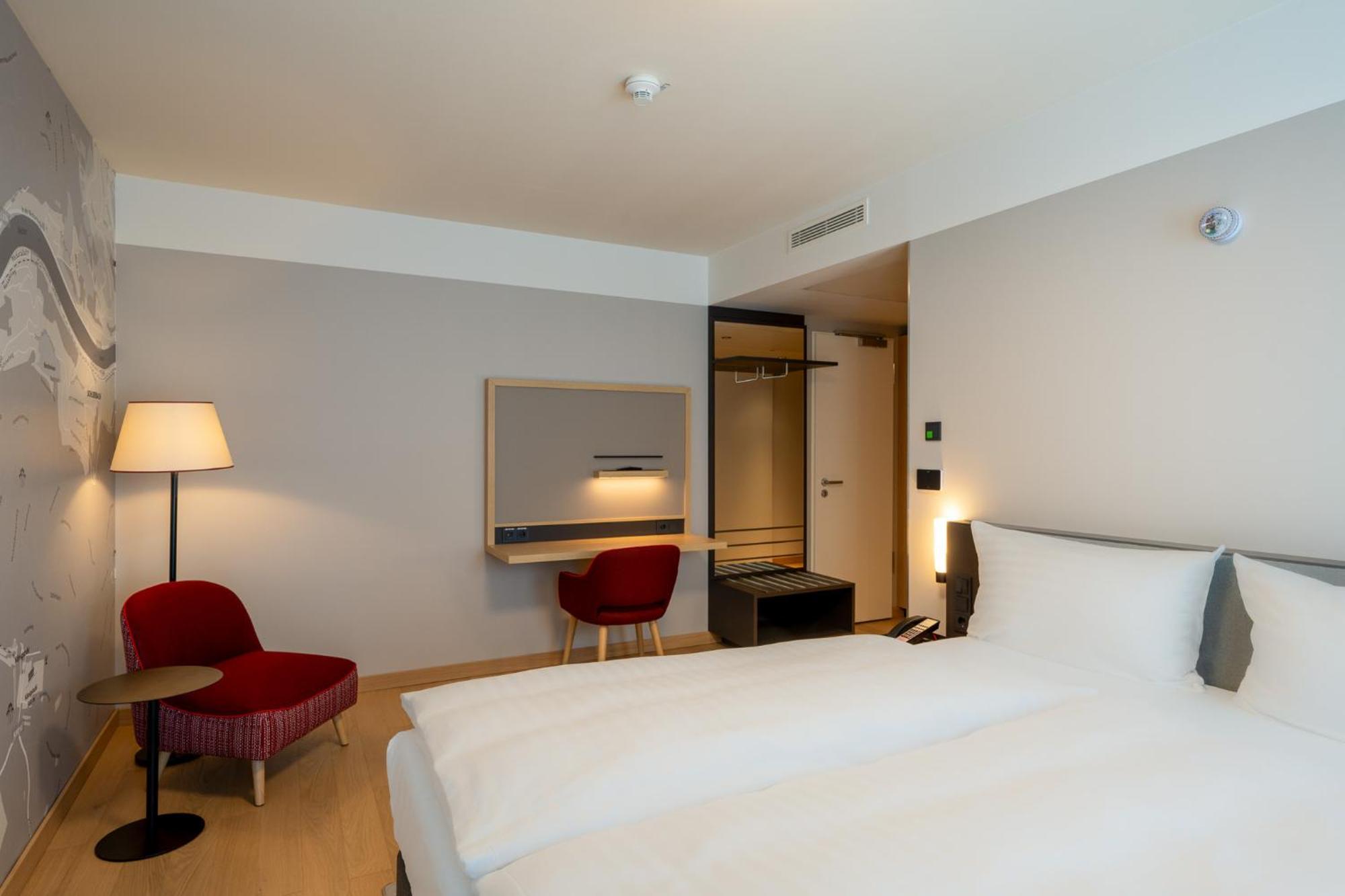 Intercityhotel Heidelberg Exteriör bild